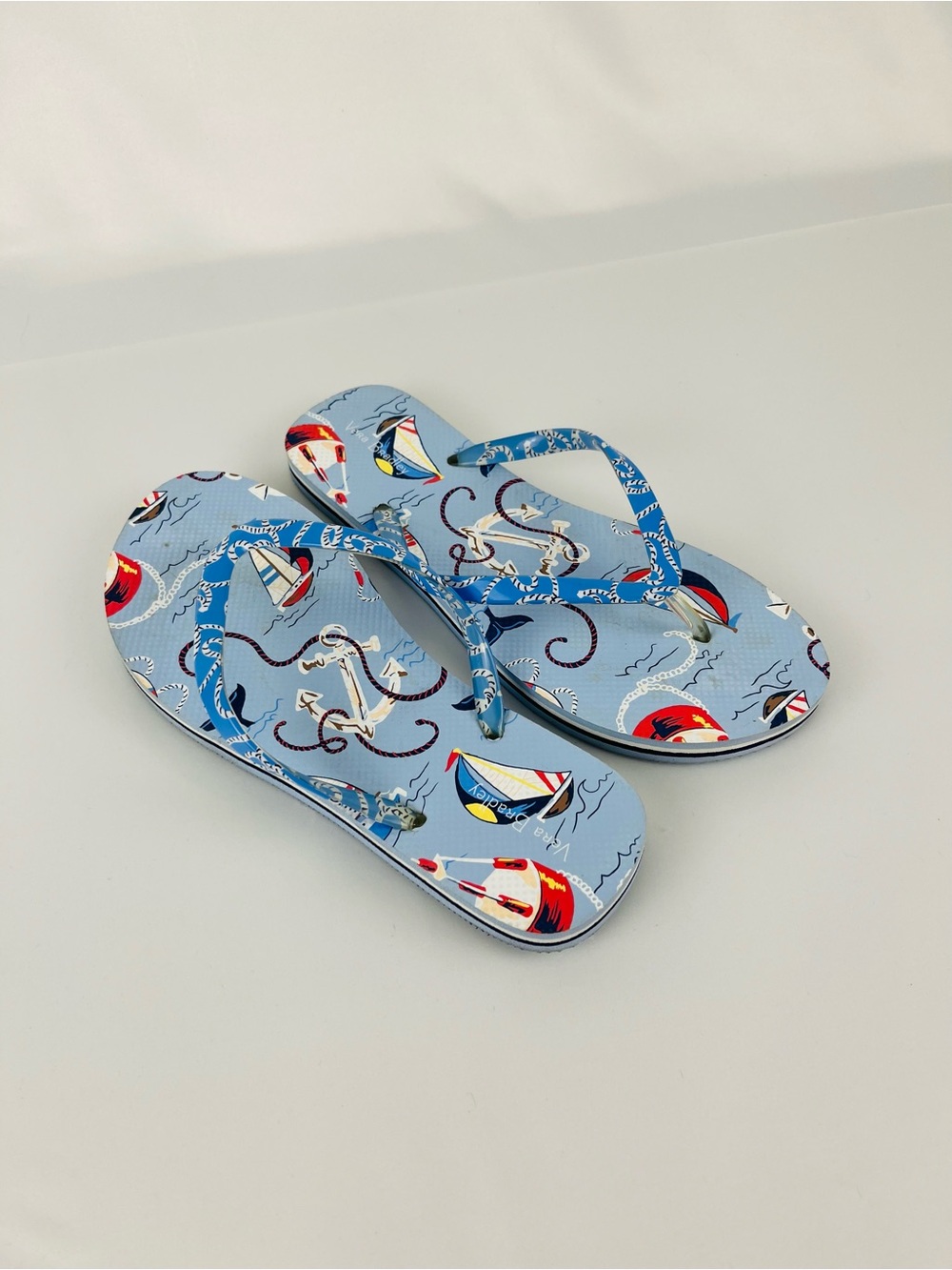 Vera Bradley Really Regatta Nautical Flip Flops Retired Print Blue Size M (7-8)